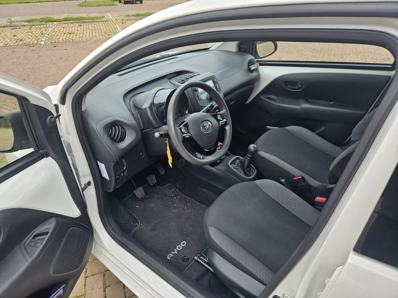 Toyota Aygo 1.0 VVT-i x